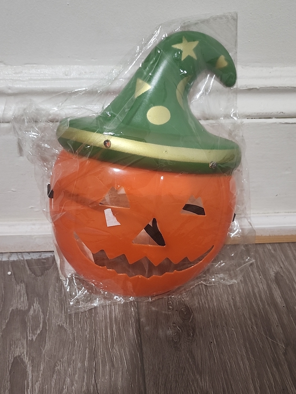 Halloween Jack-O'-Lantern Candy Bucket with Green Witch Hat Mask